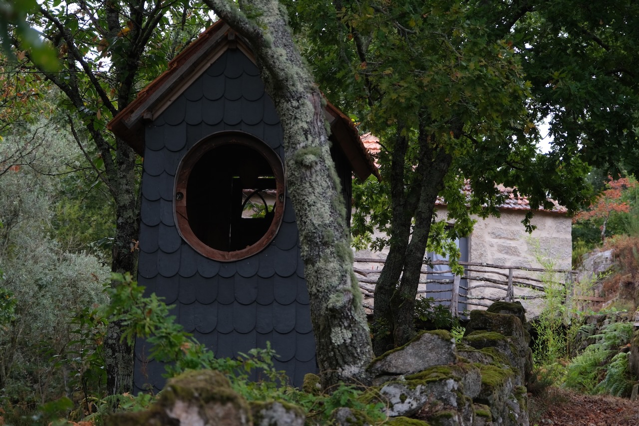Hobbit-style house